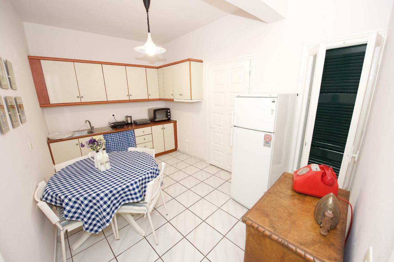 Aurora Apartment Corfu 펠레카스 외부 사진